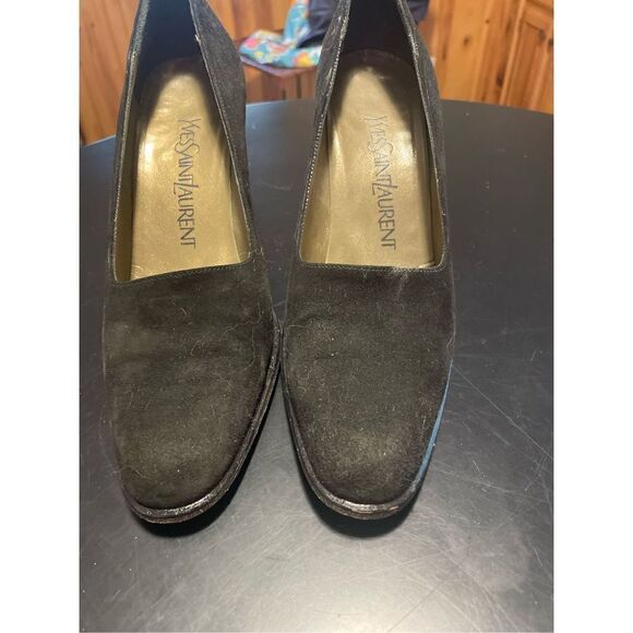 Yves Saint Laurent Heels (SZ 5.5) - Picture 2 of 4